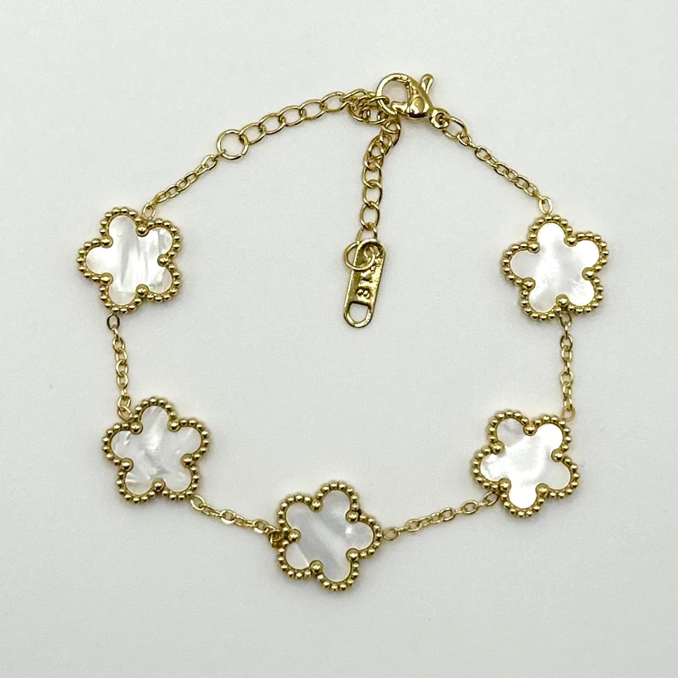 Clovers Bracelet White