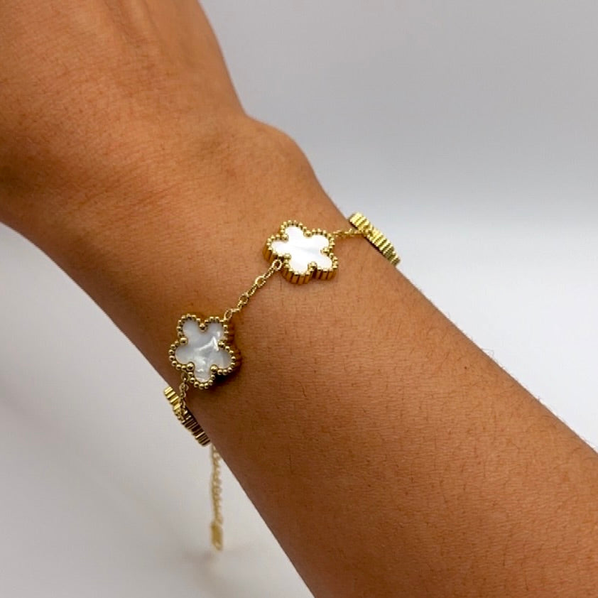 Clovers Bracelet White