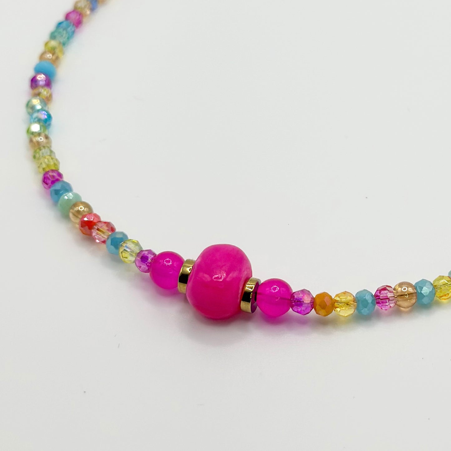 Malia Necklace Fuchsia