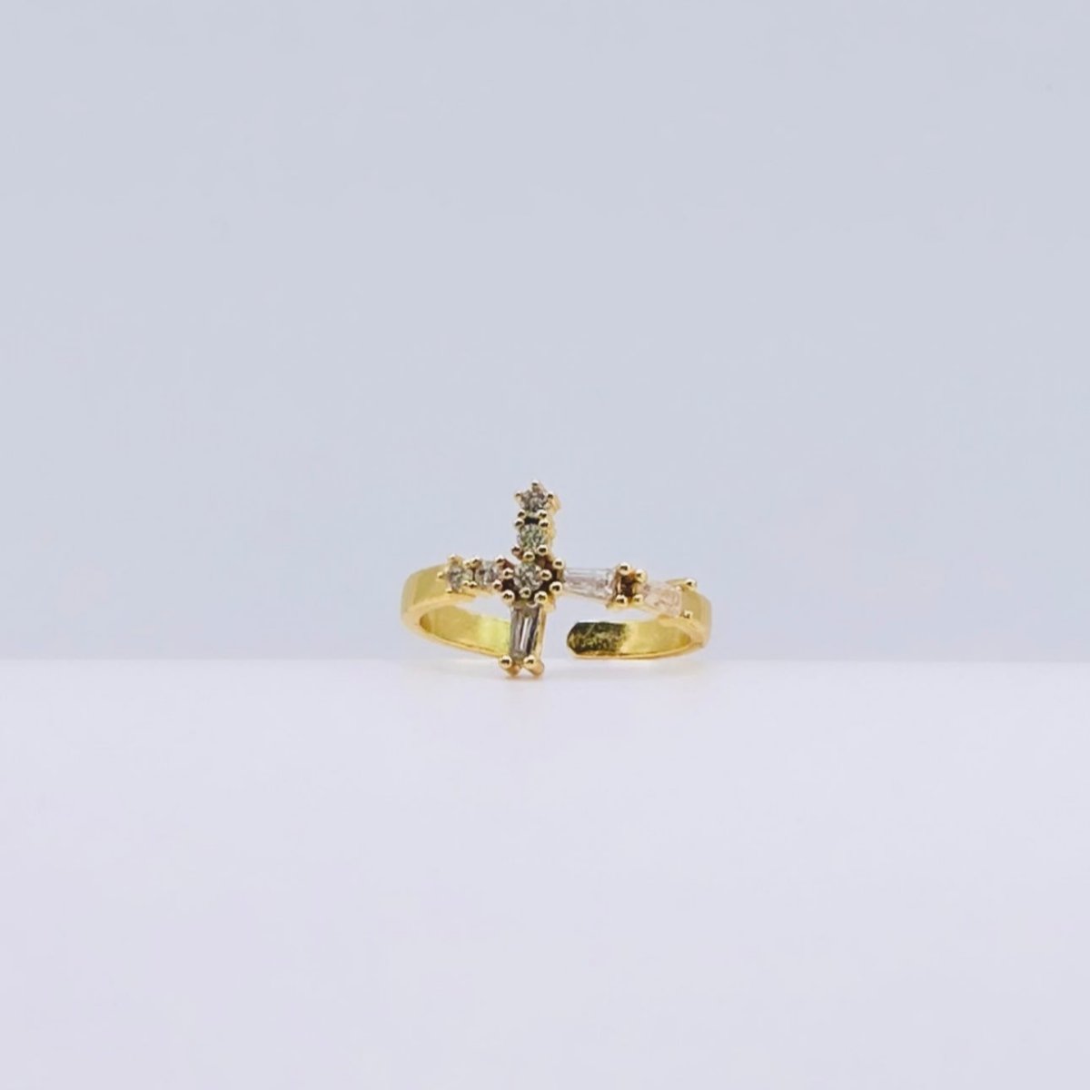 Faith Statement Cross Ring Adjustable