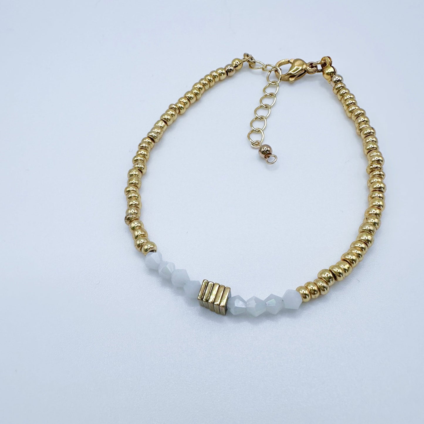Sarah Bracelet White